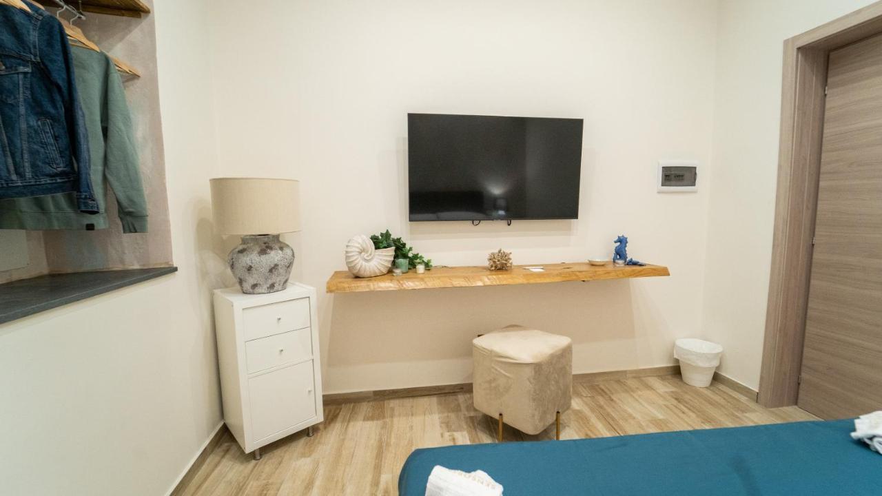 גיארדיני נאקסוס Sensoria Naxos Suites מראה חיצוני תמונה