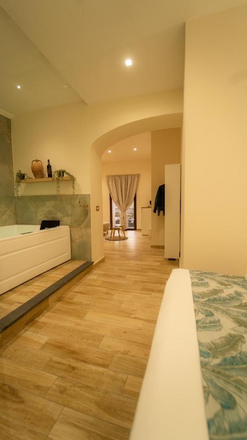 גיארדיני נאקסוס Sensoria Naxos Suites מראה חיצוני תמונה