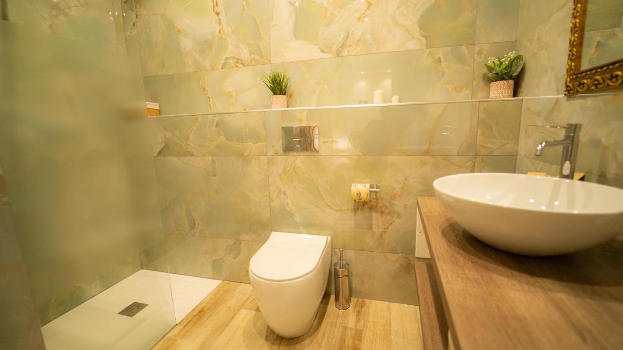 גיארדיני נאקסוס Sensoria Naxos Suites מראה חיצוני תמונה