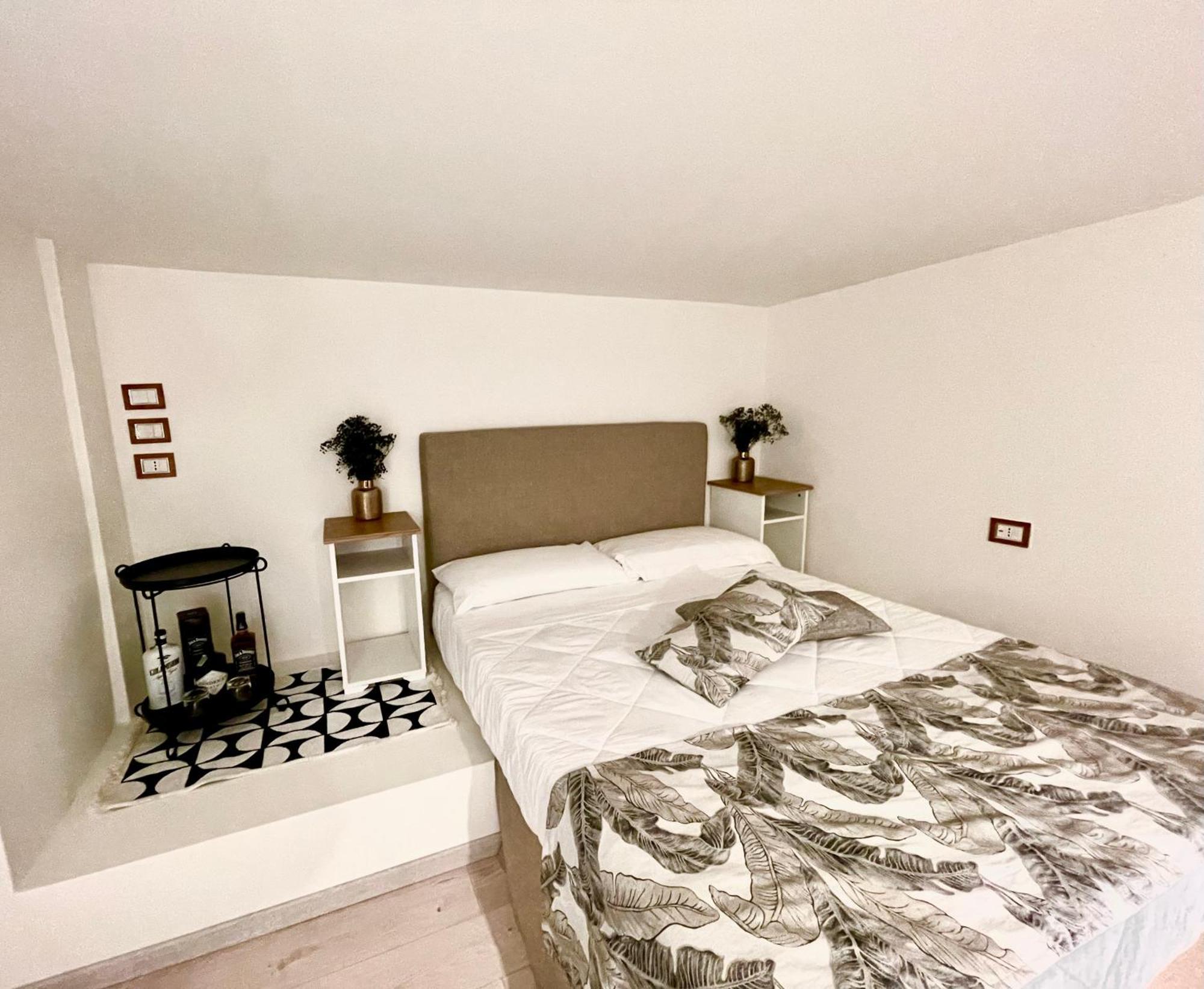 גיארדיני נאקסוס Sensoria Naxos Suites מראה חיצוני תמונה